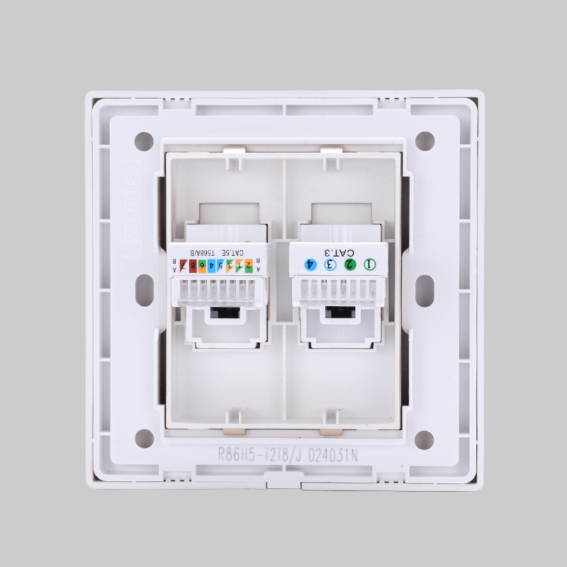 人民電器電話電腦插座(R86H5) 